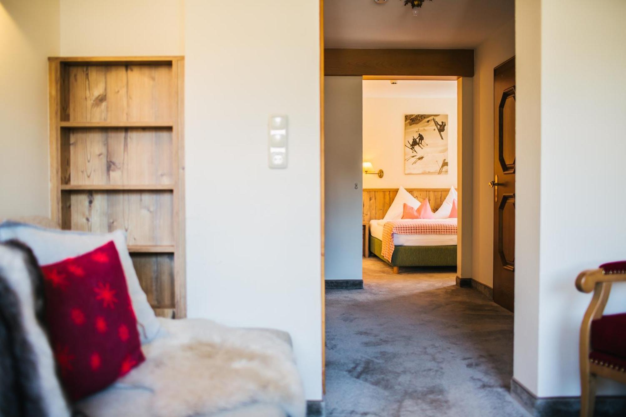 Hotel Dr Otto Murr B&B Sankt Anton am Arlberg Buitenkant foto