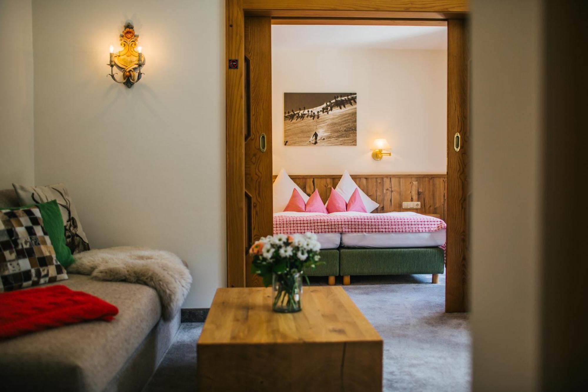 Hotel Dr Otto Murr B&B Sankt Anton am Arlberg Buitenkant foto