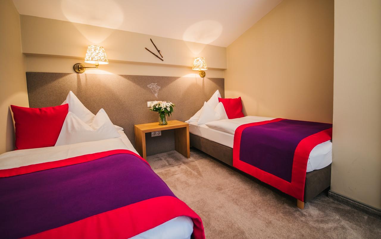 Hotel Dr Otto Murr B&B Sankt Anton am Arlberg Buitenkant foto