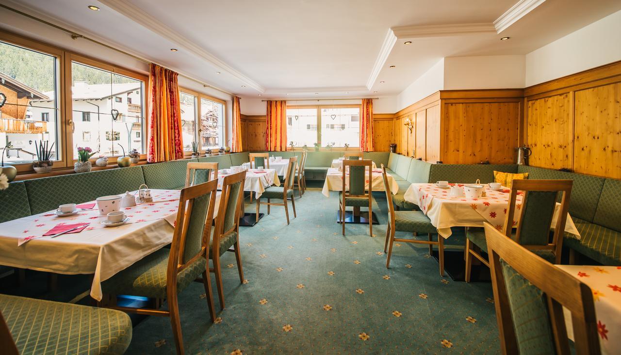 Hotel Dr Otto Murr B&B Sankt Anton am Arlberg Buitenkant foto